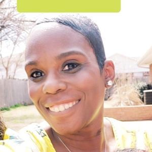 Meet your Posher, Anjoli